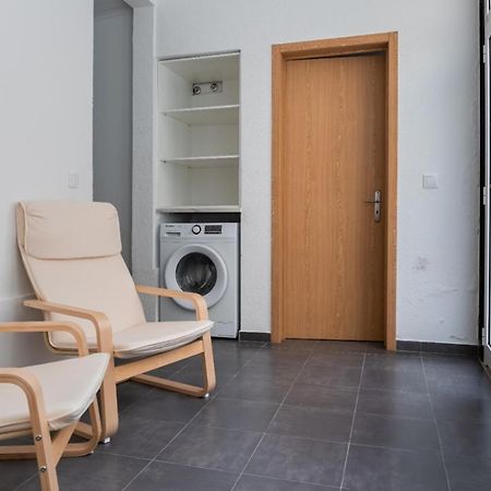 Entrecampos - Two Bedroom Apartment With Terrace ลิสบอน ภายนอก รูปภาพ